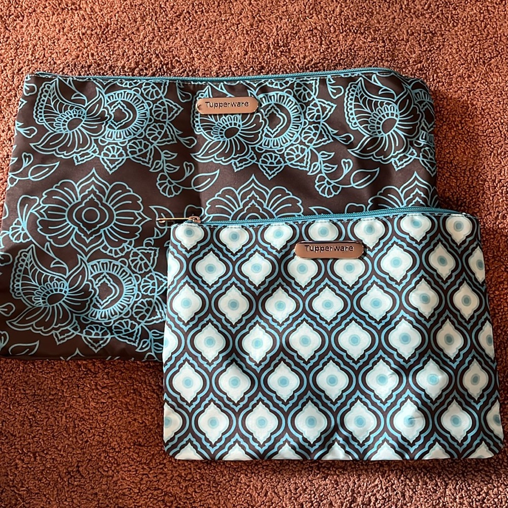 Flash sale Tupperware Cosmetic travel bags